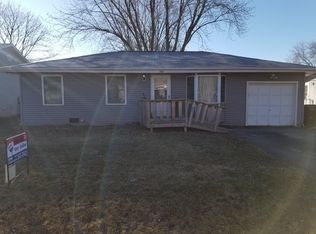 4419 Parkway Ave, McHenry, IL 60050