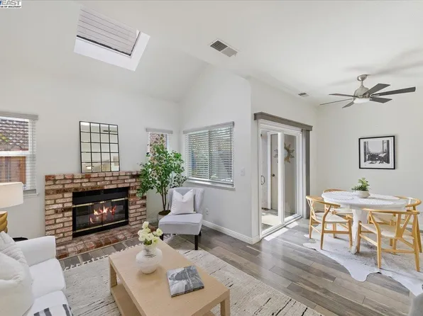 3941 Vine St, Pleasanton, CA 94566