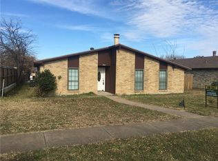7231 Flameleaf Pl, Dallas, TX 75249