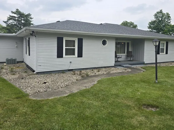 1306 W Chapel Pike, Marion, IN 46952