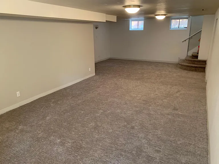 2325 S Clayton St — Photo 20