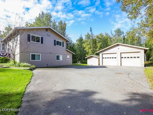 2750 E Whispering Woods Dr, Wasilla, AK 99654
