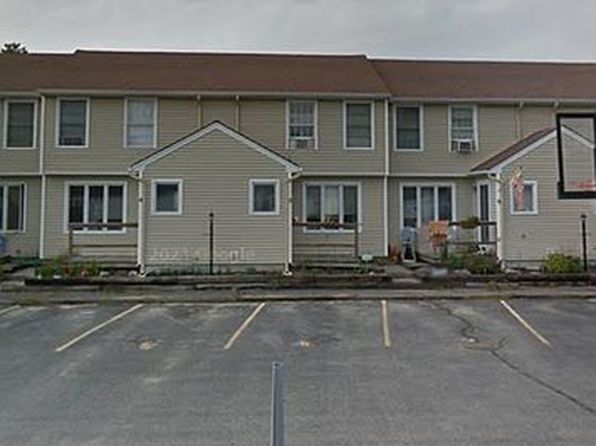 1 Jeannette Ave APT 5