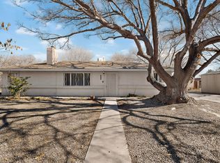 3610 El Porvenir Cir SW, Albuquerque, NM 87105