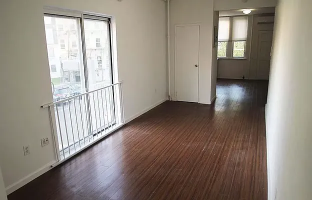 Rented by Oxford Property Group | media 14