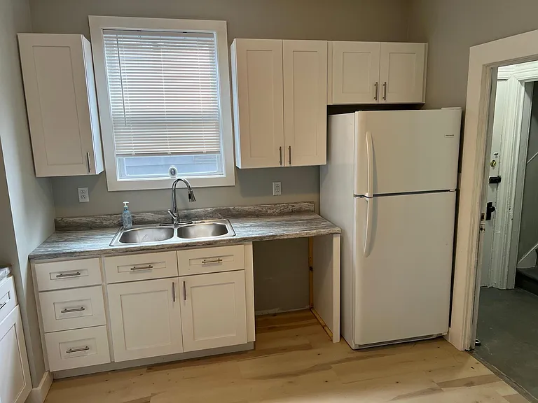 126 Congress St #1 — Photo 2