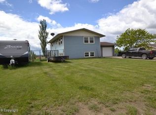 3346 Latigo St, Newcastle, WY 82701