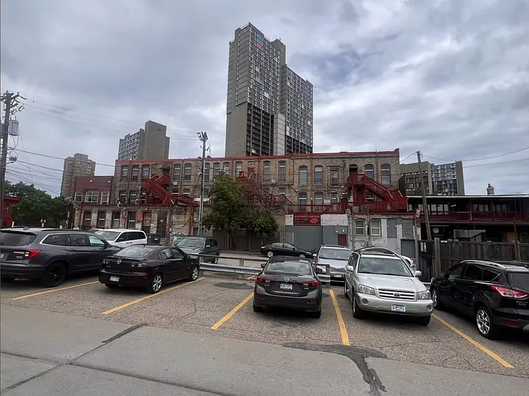 425 Cedar Ave #2 — Photo 35