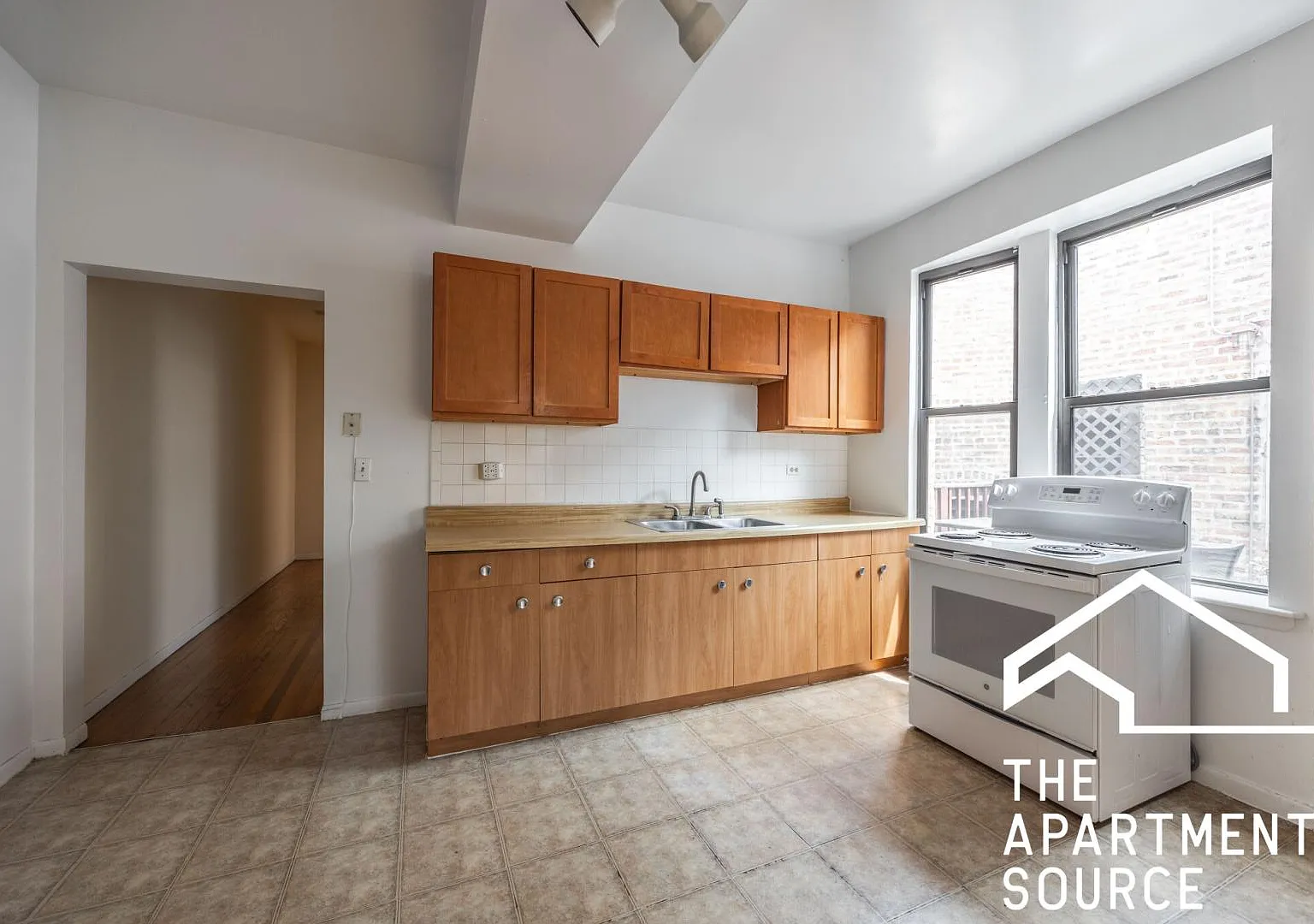 3147 West Medill Avenue #3 — Photo 1