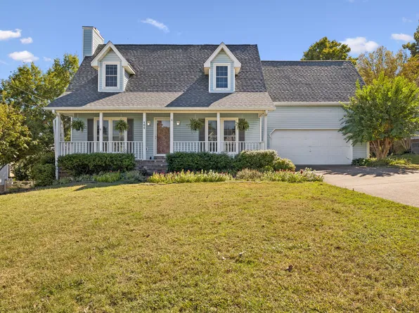 105 Saint Martins Ln, Smyrna, TN 37167
