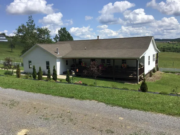 752 Evergreen Rd, Luthersburg, PA 15848