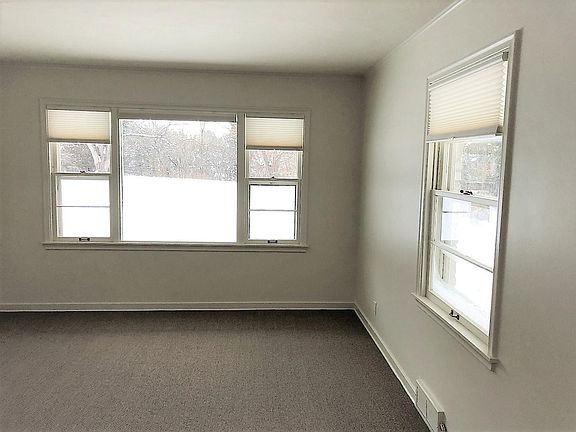 5th image of 1500 S 52nd St