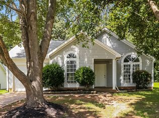 9033 Shenington Pl, Charlotte, NC 28216