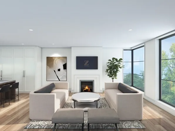 100 Linden St #307, Wellesley, MA 02482