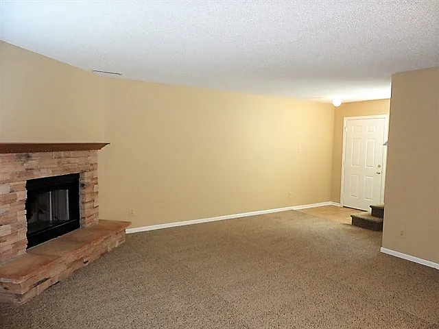 15080 Fawn Hollow Ln — Photo 6