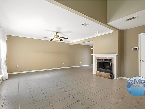 4th image of 428 Cedarwood Dr #428