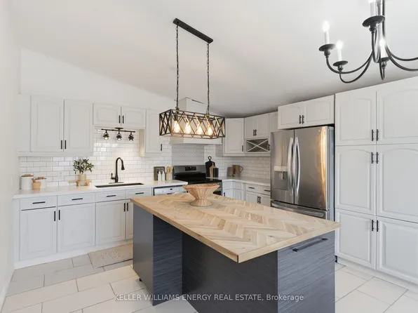 26 Wellington St, Pt Hope, ON L1A 2M3