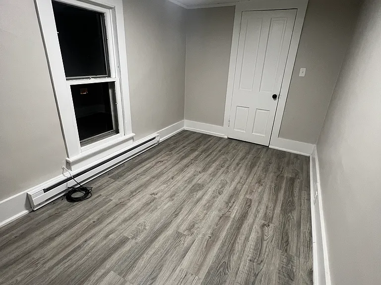 15 Oak St — Photo 23