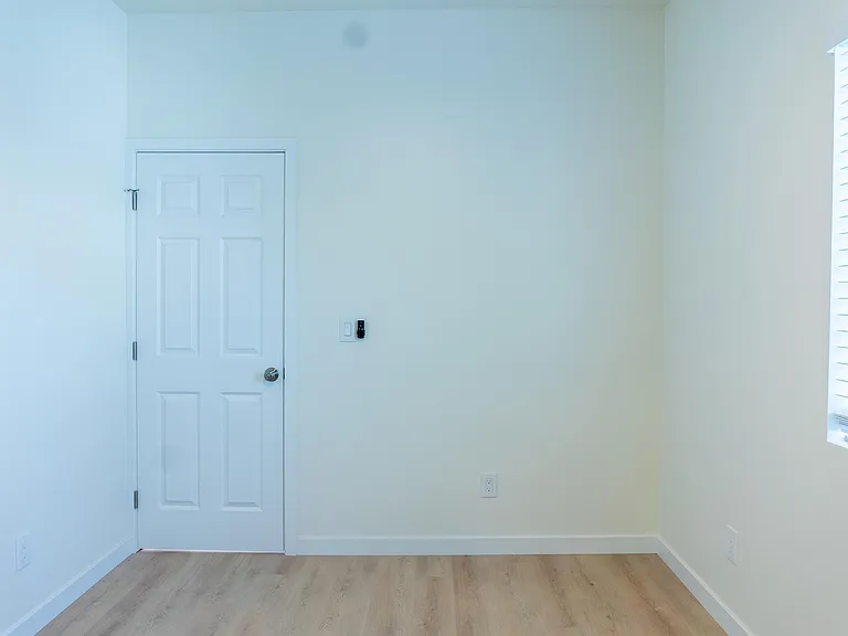 5580 Baja Dr — Photo 9