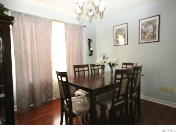 4th image of 3812 Broadgate Dr