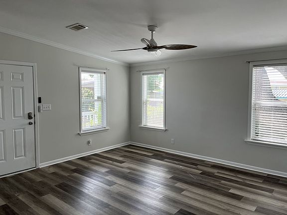 4th image of 212 Amelo Ave #1032