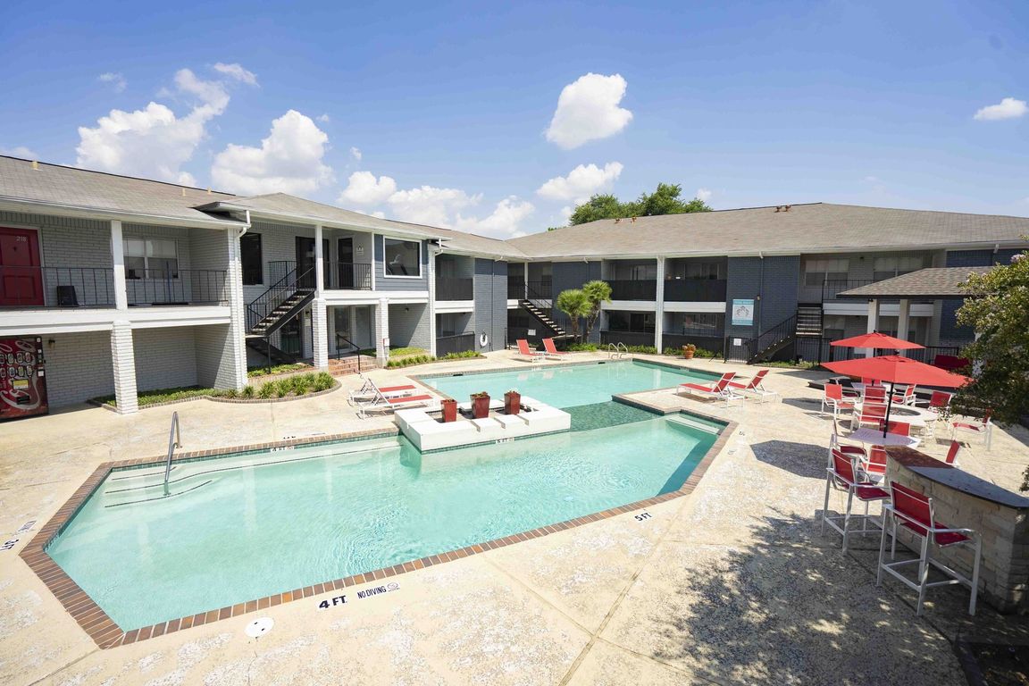 3 Corners East apartments community photo