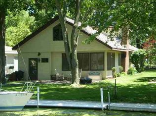 515 E Lake View Rd PIER 676-D008, Syracuse, IN 46567