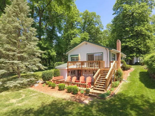 5192 E Wenz Dr, Monticello, IN 47960