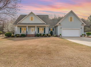 130 Pinecroft Dr, Dunn, NC 28334