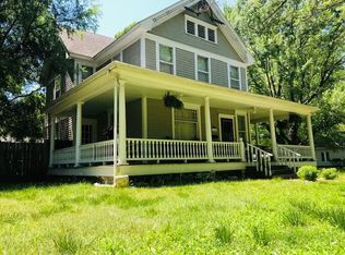 1003 E 7th Ave, Winfield, KS 67156