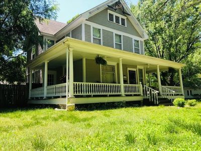 1003 E 7th Ave, Winfield, KS, 67156