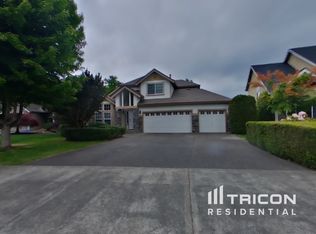 9214 181st Ave E, Bonney Lake, WA 98391