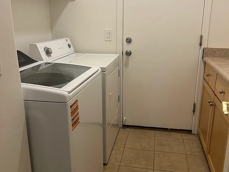 18167 N Arbor Dr — Photo 19