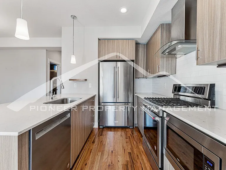 1460 Wolff St #102 — Photo 7