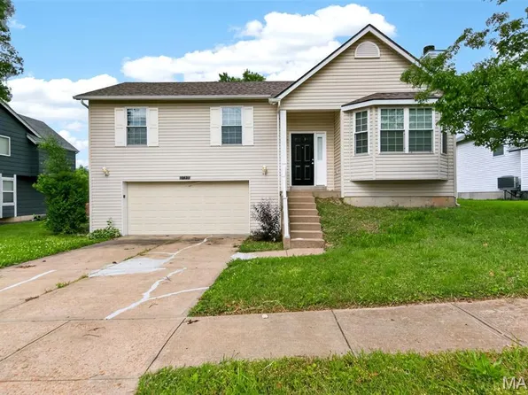 14459 Williamsburg Manor Dr, Florissant, MO 63034