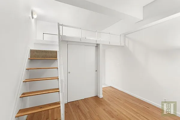 Rented by Halstead Real Estate | media 8