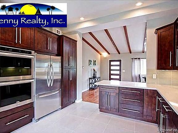 3rd image of 3020 Meadow Grove Dr #A
