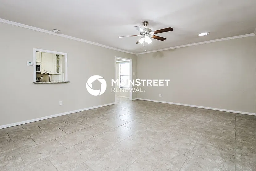 7108 Oldham Pl — Photo 3