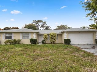 1175 Wynnedale Rd, West Palm Beach, FL 33417