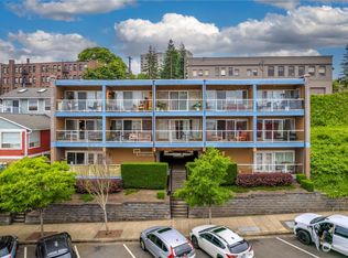 210 Broadway APT 5, Tacoma, WA 98402