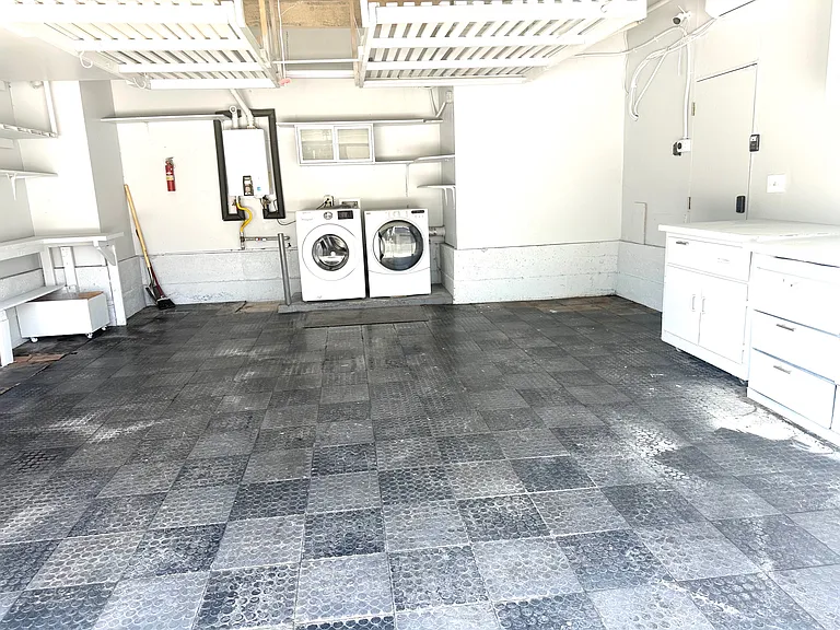 20033 Community St #35 — Photo 39