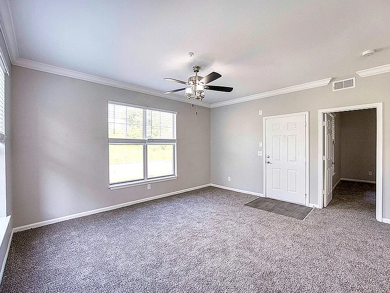 The Vintage at Zona Rosa Apartment Homes — Photo 27