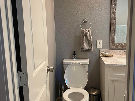 5th image of 3696 Bellingham Ave #B