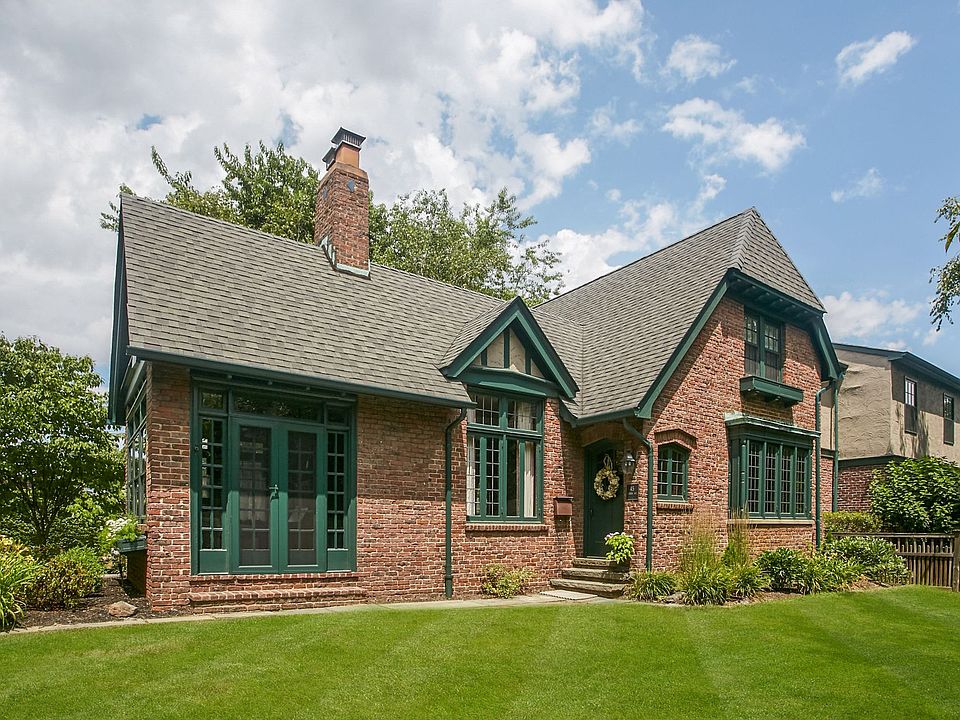 1st image of 45 Burtis Ave
