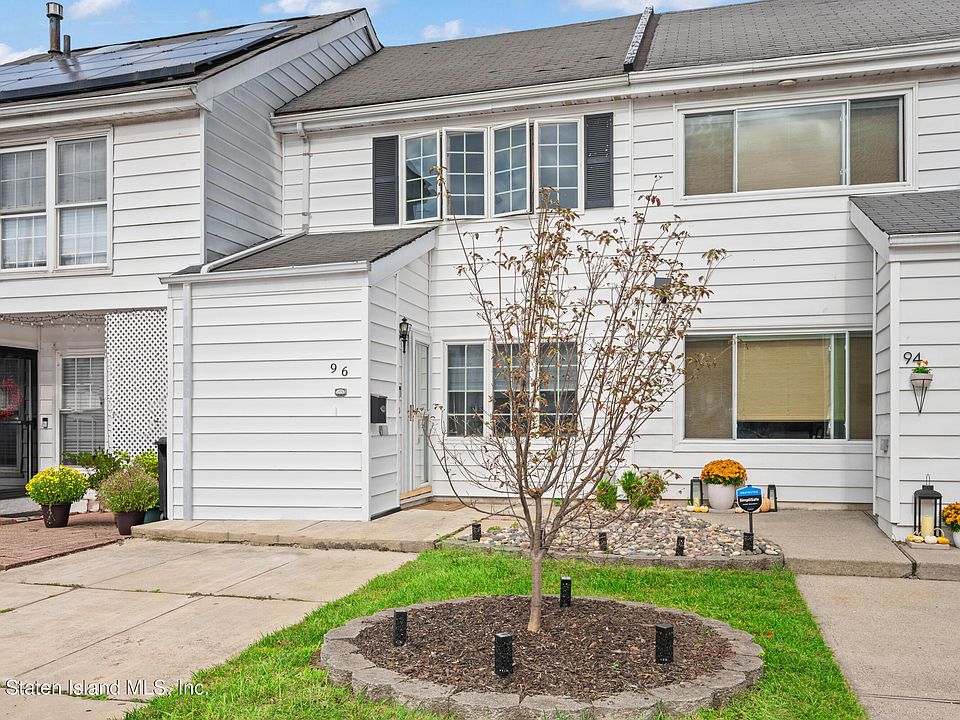 1st image of 96 Hampton Grn