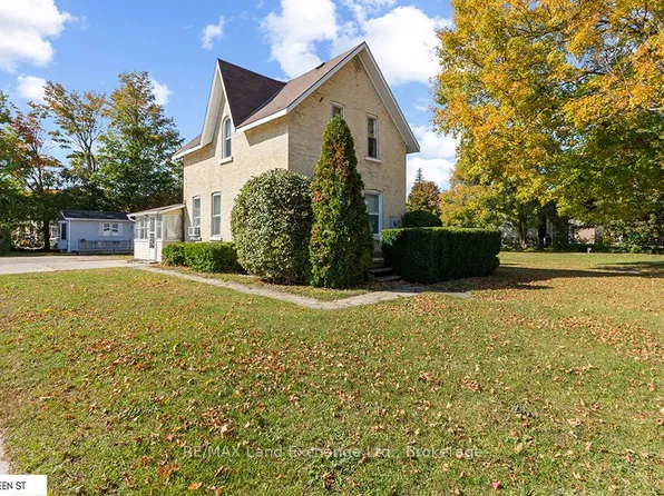 558 Green St, Saugeen Shores, ON N0H 2C1