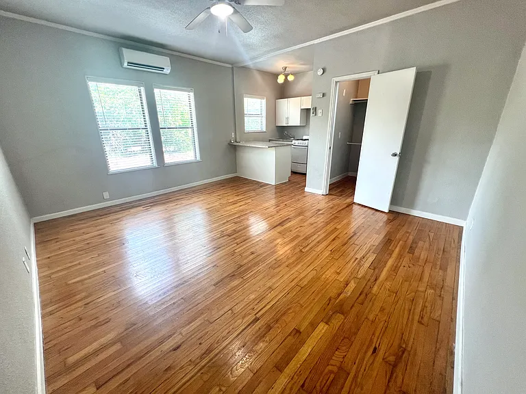 The Monte Apartments — Photo 14