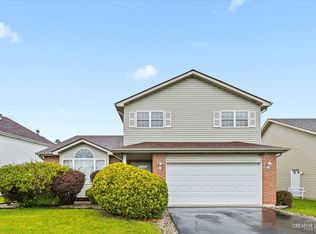 915 Mary Byrne Dr, Sauk Village, IL