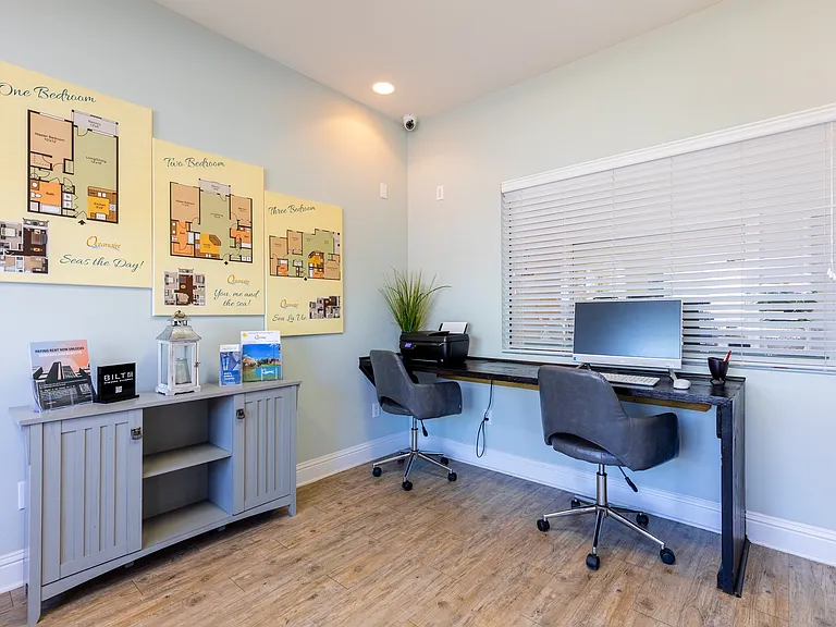 Oceanaire Apartments — Photo 18