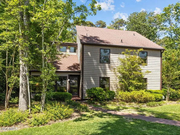 5104 Midyette Avenue, Morehead City, NC 28557